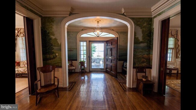 Foto del edificio - 605 Bank Ave