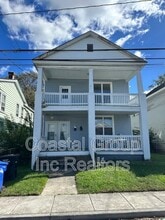 Building Photo - 1725 Prentis Ave