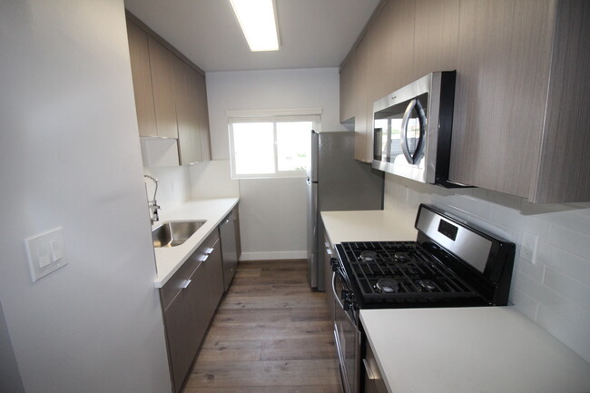 Building Photo - 6536 La Mirada Ave