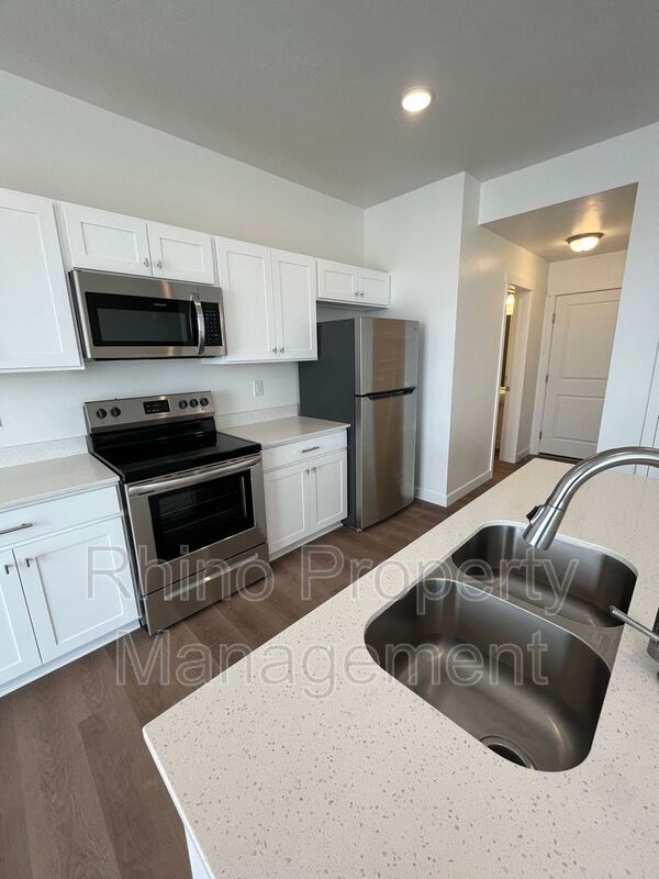 7304 Locust Ave, Eagle Mountain, UT 84005 House Rental in Eagle