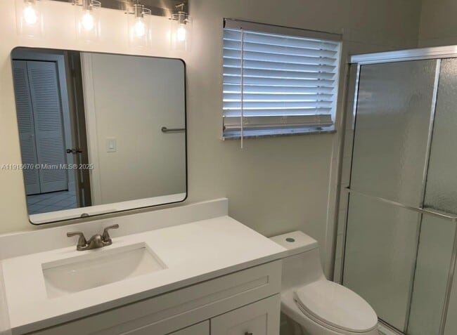 Building Photo - 1057 NW 88th Ave