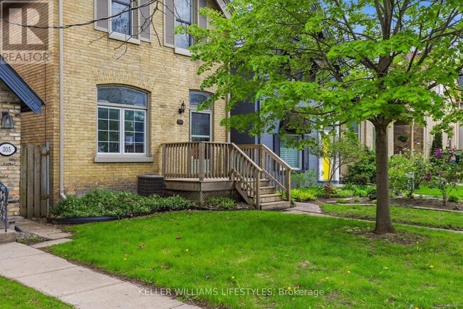 Building Photo - 303 Pall Mall St