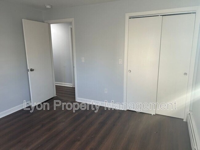 Foto del edificio - 21 Pleasant St