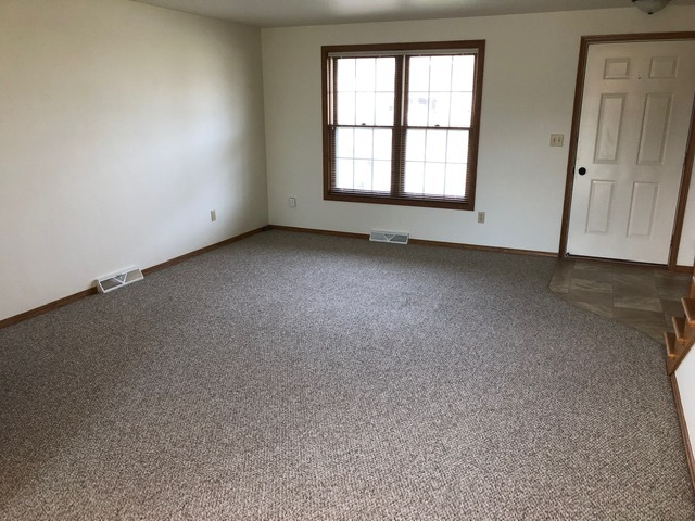 Living room - 1313 S Franco Ct