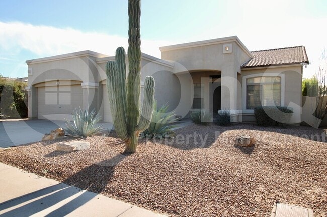 Building Photo - 7521 E Santa Catalina Dr