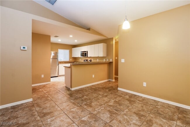 Foto del edificio - 3016 SW 6th Ave
