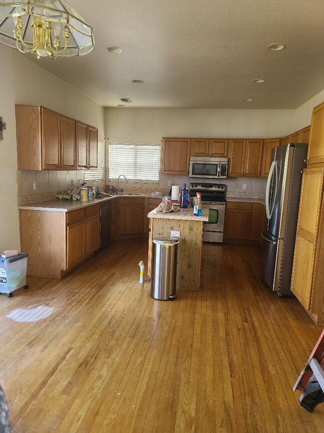 Building Photo - 12467 Dexter Way