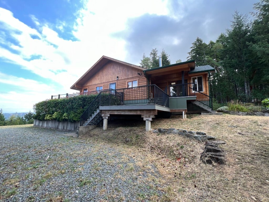 Primary Photo - 3211 W Rd