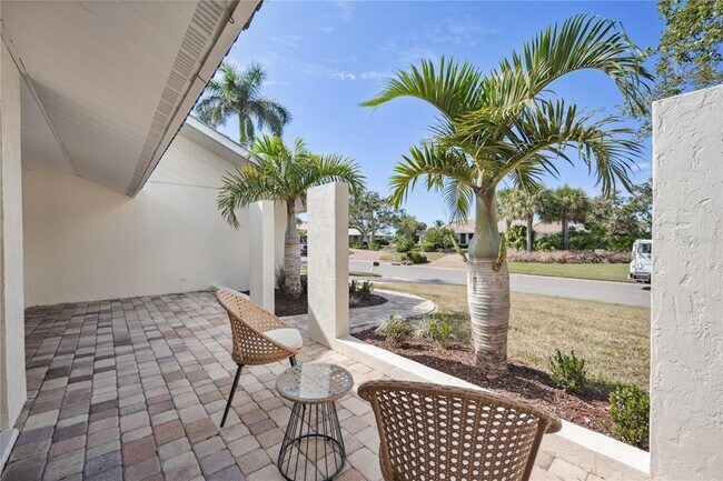 Foto del edificio - 456 Yacht Harbor Dr
