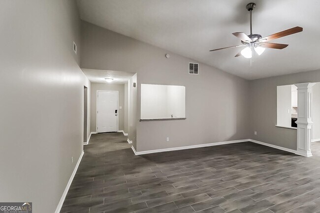 Building Photo - 7326 Exeter Ct