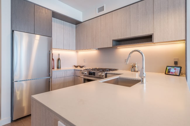 Building Photo - 1215 S Indiana Ave