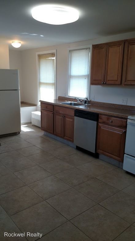 Foto del edificio - 725 Washington Ave