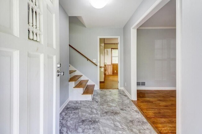 Building Photo - 3907 Jerusalem Ct