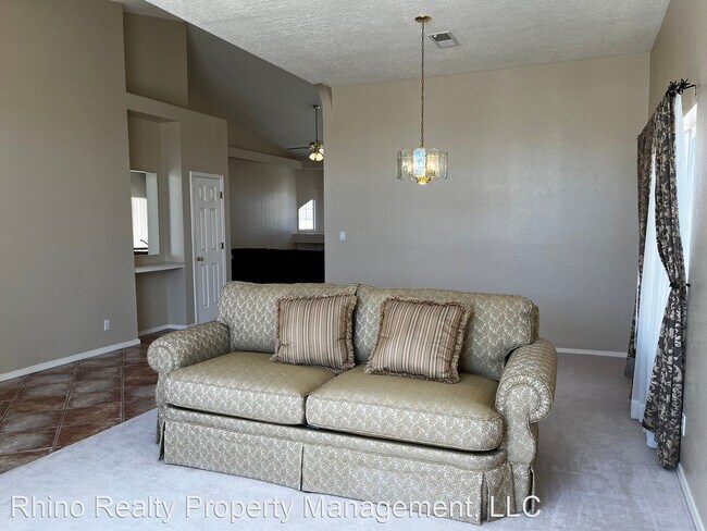 Building Photo - 4 br, 2 bath House - 4435 Hillcrest Ave NW