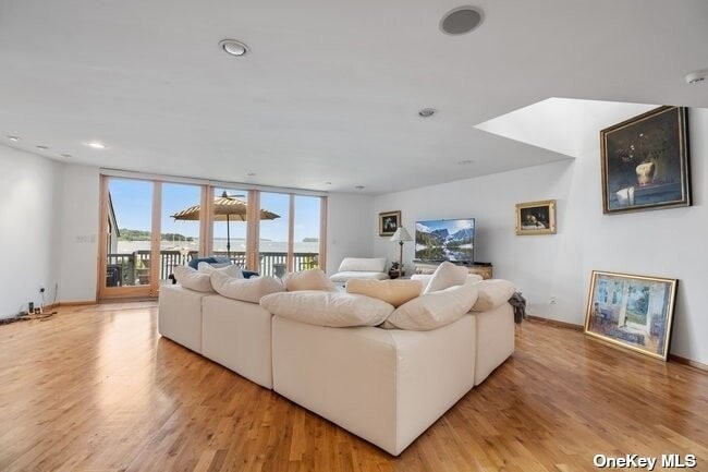 Foto del edificio - 2 Malcolms Landing