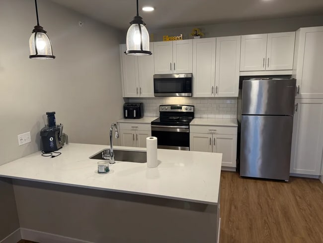 Building Photo - 5314 Brady Way