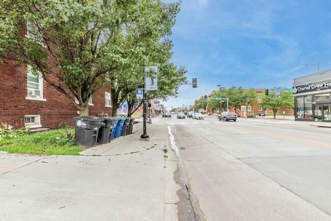 Photo - Beautiful 3 Bedroom Apartment | Downtown Benson