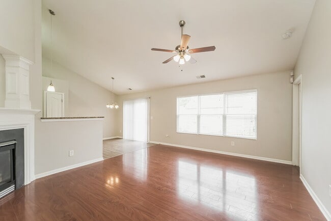 Foto del edificio - 7213 Winding Cedar Tr