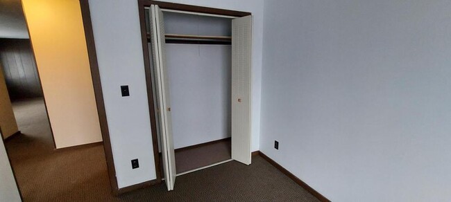 Building Photo - 145 Paras Hill Dr, 145 A