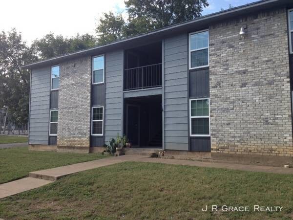 Foto principal - 2701 Colonial Ave