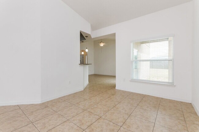 Foto del edificio - 1143 Doncaster Ct