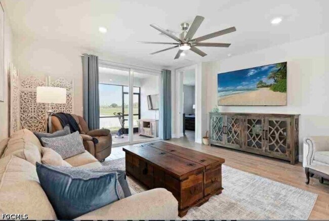 Foto del edificio - 17799 Oleander Ave