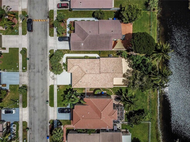 Foto del edificio - 1531 NW 157th Ave