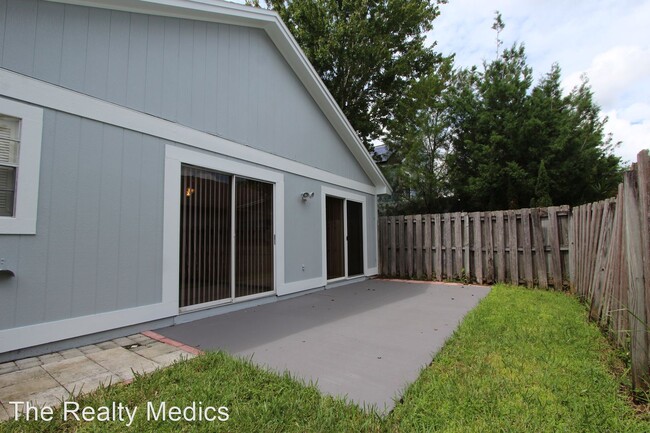 Building Photo - 3 br, 2 bath House - 153 Becky Thatcher ct...