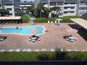 Foto del edificio - 7897 Golf Cir Dr