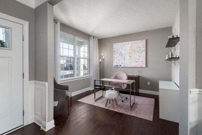 Foto del edificio - 5222 Tarlmeadows Ln