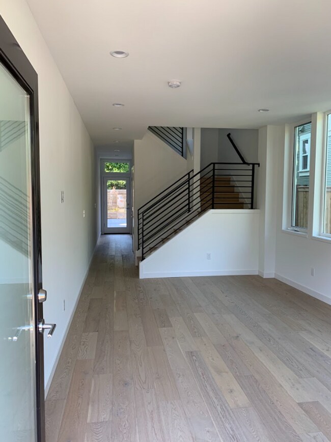 Foto del edificio - Modern 3B/2Ba Light & Bright Ballard Townhome!