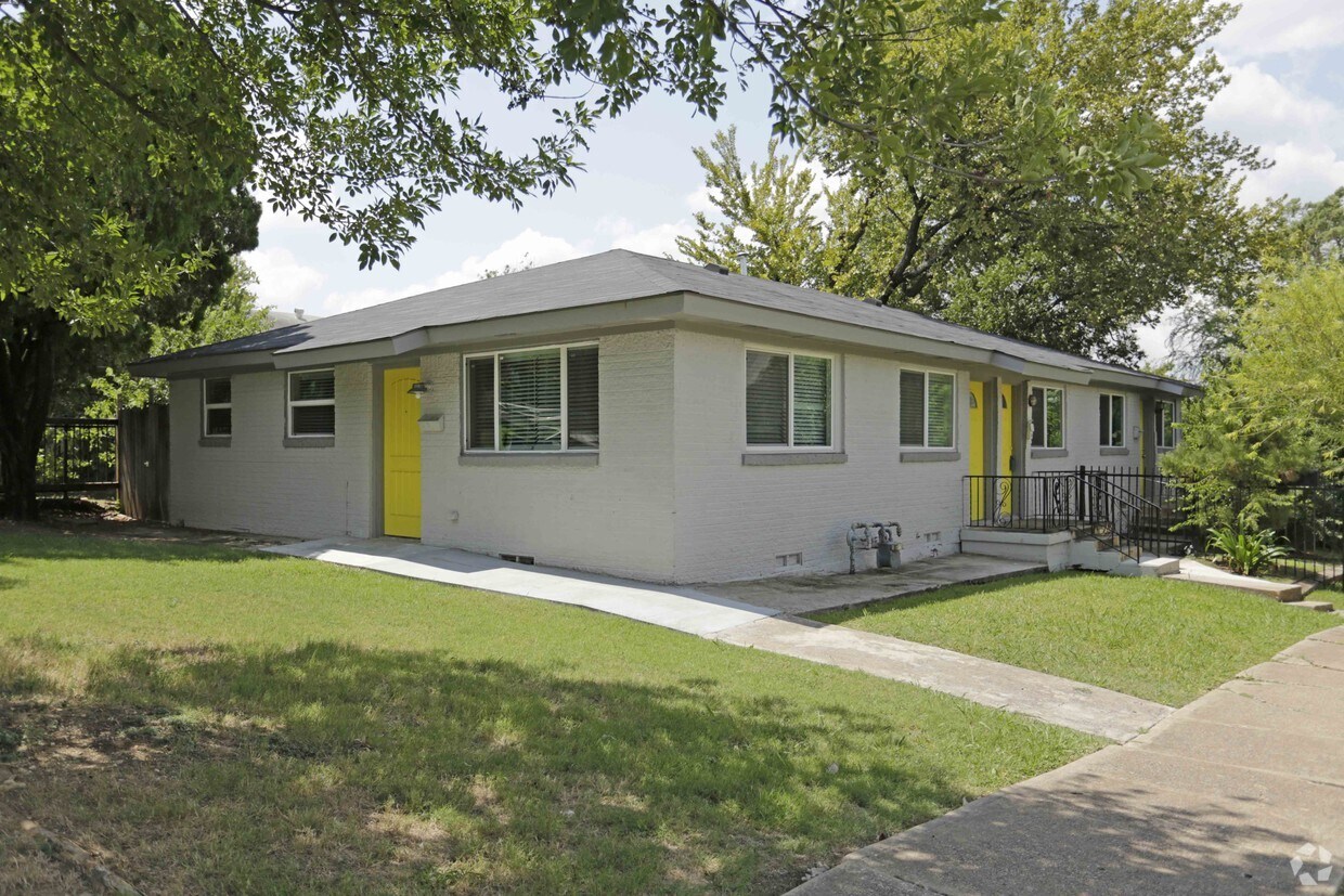 Foto del edificio - 523 N Lancaster Ave
