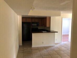 Building Photo - 744 Executive Center Dr