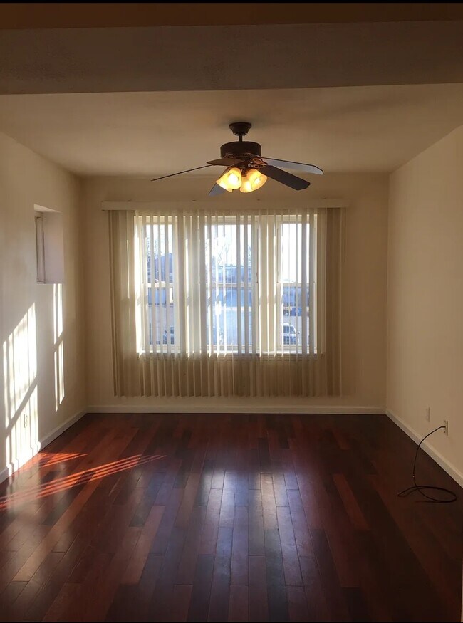 3637 Chippewa St Unit 2E, Saint Louis, MO 63116 Apartments in Saint