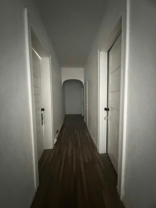 Foto del edificio - 2618 Collingwood Blvd