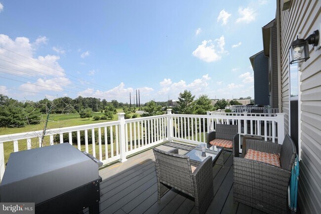Building Photo - 304 Iannelli Rd