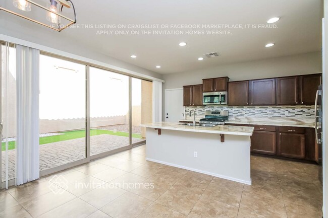 Foto del edificio - 3434 S Jacana Ln