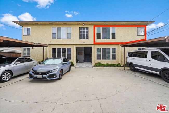 Foto del edificio - 11810 Felton Ave