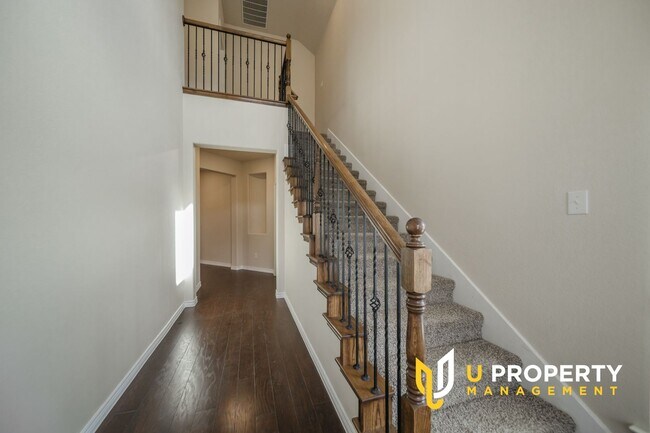 Foto del edificio - Beautiful two-story 4-bedroom 3.5 bath house within Prosper ISD!