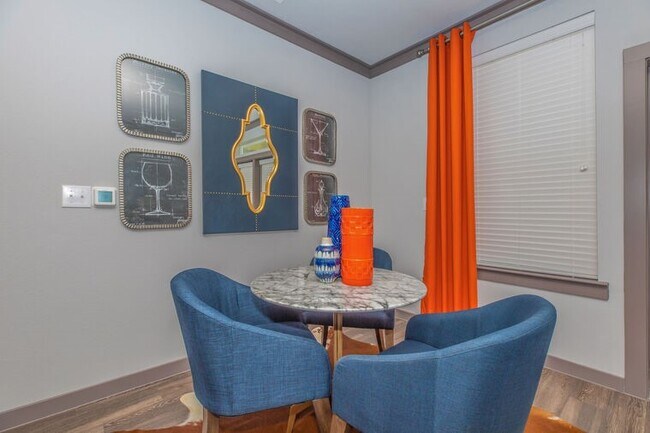 Foto del edificio - 9393 Farm to Market 1960 Bypass Rd W