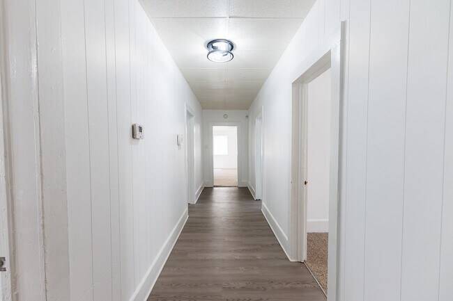 Foto del edificio - Move-In Ready 4BR Home with Large Backyard