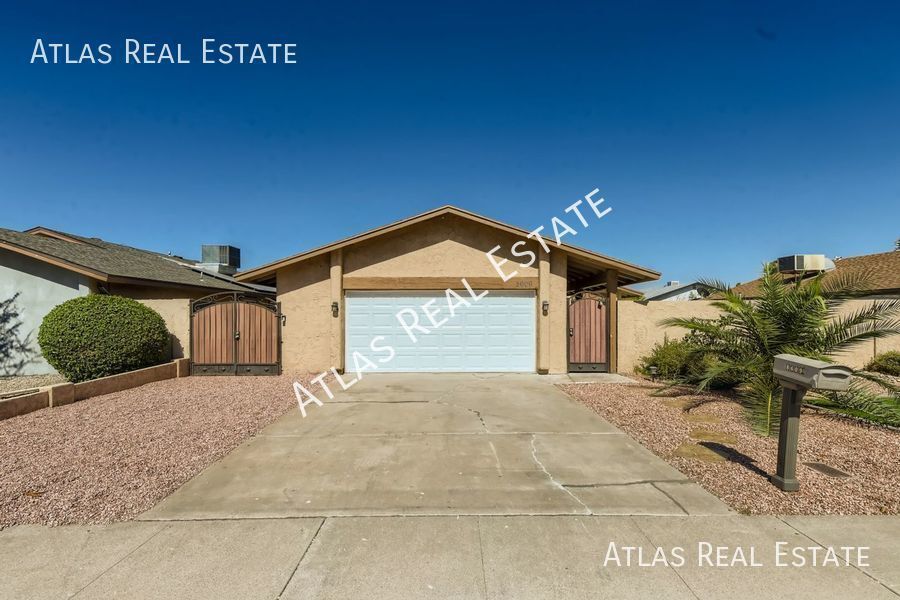 Primary Photo - Private Pool! - Skip Your Security Deposit...
