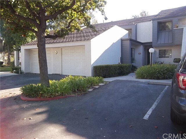 Foto principal - 545 S Ranch View Cir