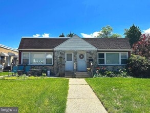 Building Photo - 176 Juniper Rd