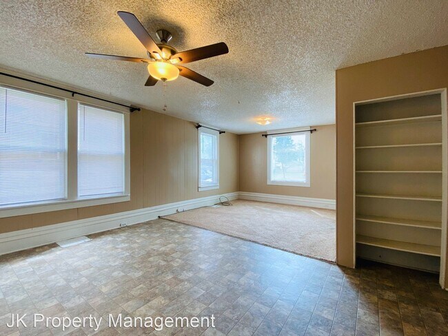 Foto del edificio - 909 5th Ave N