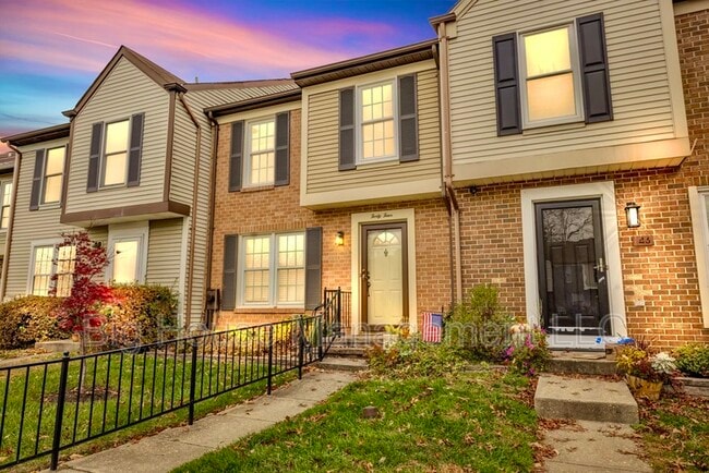 Photo - 44 Robin Ridge Ct Townhome