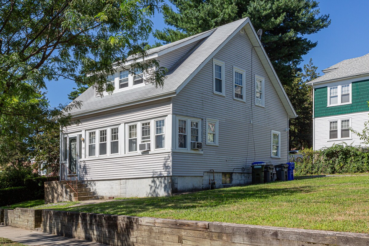 108 Tyndall Ave, Providence, RI 02908 House Rental in Providence, RI