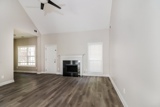 Building Photo - 167 Ivey Lake Pkwy