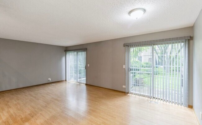 Foto del edificio - 750 W Happfield Dr