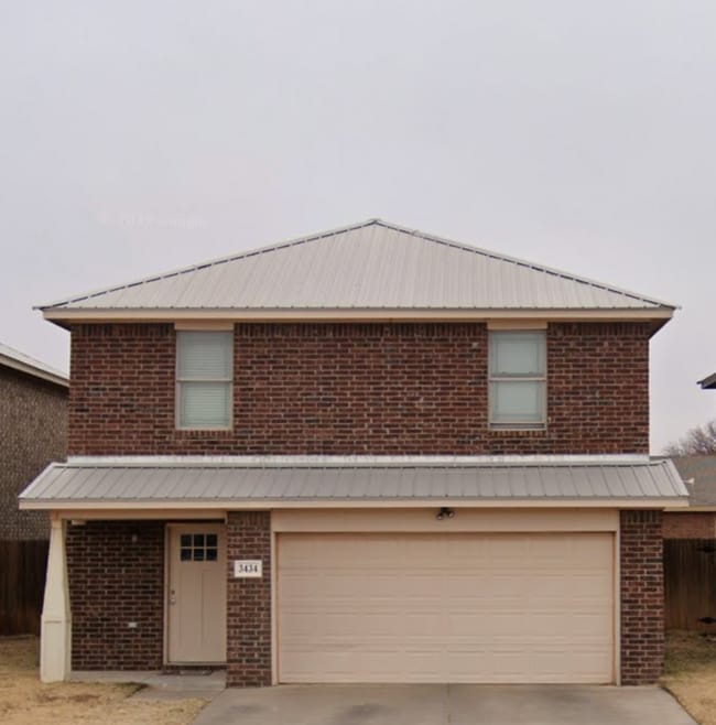Building Photo - 3434 Itasca St